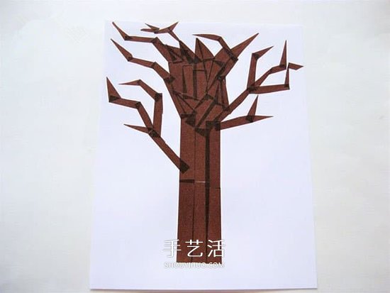 幼兒手工貼畫教程：卡紙和膠帶貼美麗的櫻花樹(shù) -  rpnrmr.com