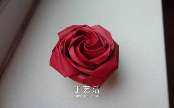 代表美麗和愛情！手工折紙卷心玫瑰步驟圖解 -  rpnrmr.com