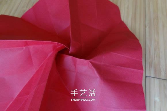代表美麗和愛情！手工折紙卷心玫瑰步驟圖解 -  rpnrmr.com