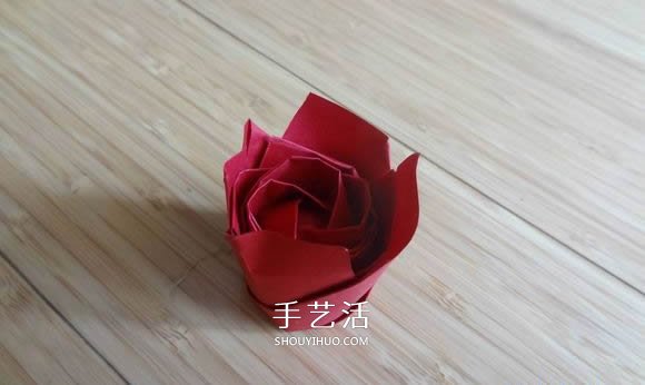 代表美麗和愛情！手工折紙卷心玫瑰步驟圖解 -  rpnrmr.com