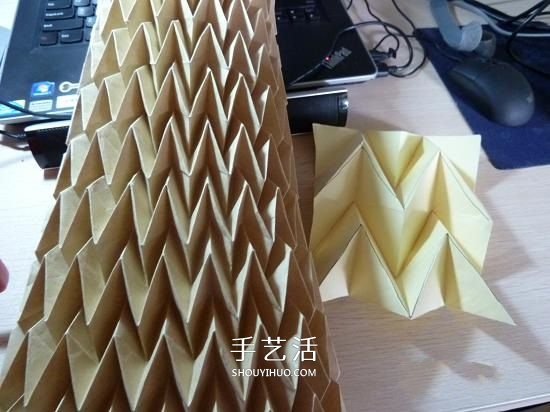 創(chuàng)意紙燈罩的折紙方法 漂亮燈罩的折法圖解 -  rpnrmr.com