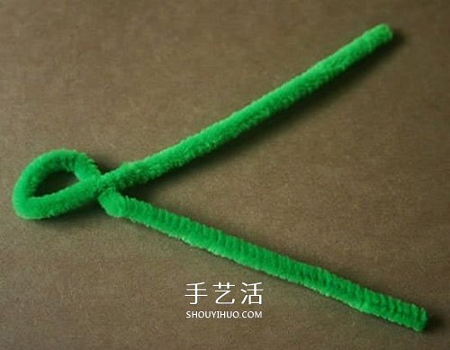 幼兒園手工制作變色龍 扭扭棒做變色龍的方法 -  rpnrmr.com