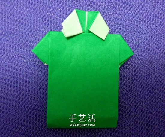 怎么折男T恤的圖解教程 手工折紙T恤簡單折法 -  rpnrmr.com