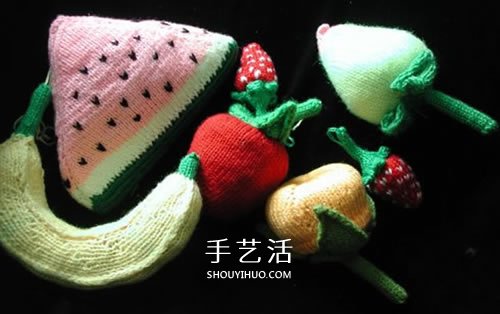 用毛線做水果的作品圖片 還能當(dāng)做趣味靠枕 -  rpnrmr.com