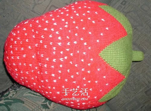 用毛線做水果的作品圖片 還能當(dāng)做趣味靠枕 -  rpnrmr.com