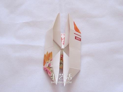 廢紙折花型筆筒的折法 還可以當(dāng)垃圾盒使用 -  rpnrmr.com
