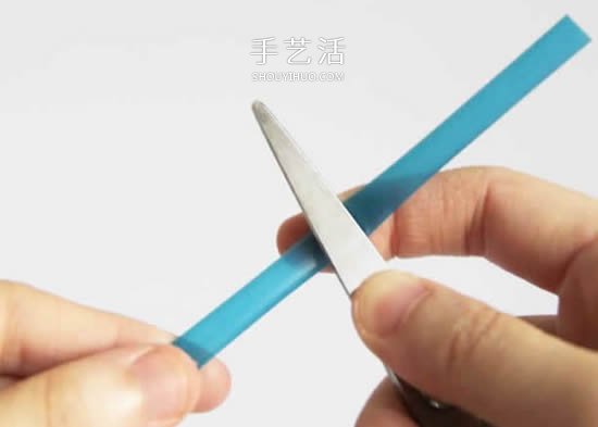 吸管編花的圖解教程 插入花瓶做成漂亮插花 -  rpnrmr.com