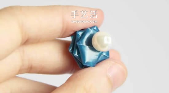 吸管編花的圖解教程 插入花瓶做成漂亮插花 -  rpnrmr.com