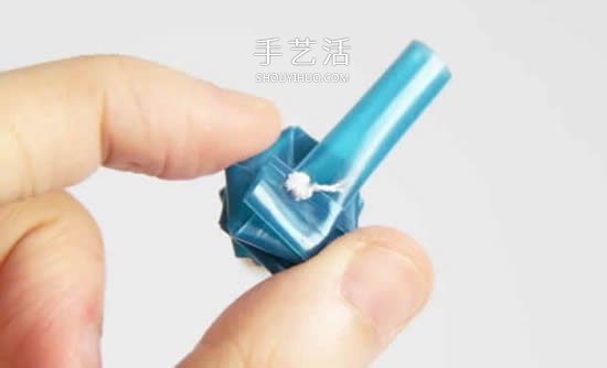 吸管編花的圖解教程 插入花瓶做成漂亮插花 -  rpnrmr.com