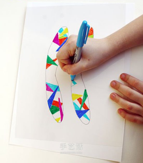 幼兒園廢物利用小制作 用一次性勺子做蜻蜓 -  rpnrmr.com
