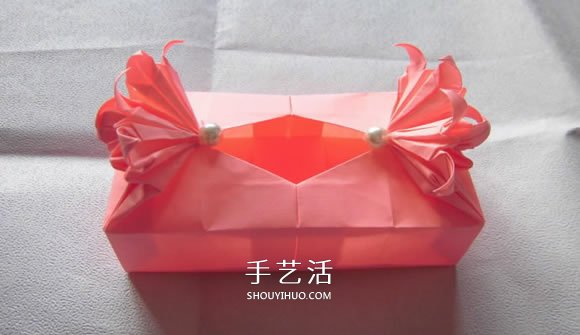 百合花紙巾盒的折法 帶花紙巾盒怎么折圖解 -  rpnrmr.com