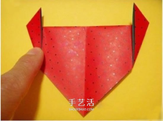 兒童折紙草莓的教程 簡單草莓怎么折圖解 -  rpnrmr.com