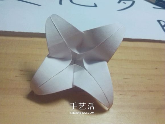 曼陀羅華的折法圖解 手工怎么折白色彼岸花 -  rpnrmr.com