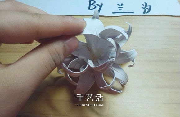 曼陀羅華的折法圖解 手工怎么折白色彼岸花 -  rpnrmr.com