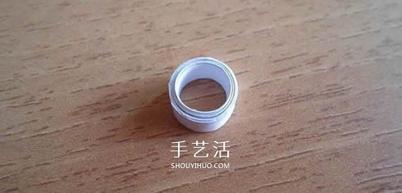 詳細(xì)的雪花衍紙教程圖解 DIY美麗的新年掛飾 -  rpnrmr.com