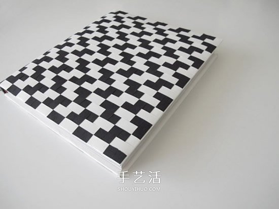 編織風(fēng)書皮的包法圖解 卡紙手工制作雙色書皮 -  rpnrmr.com