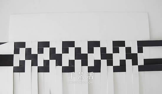 編織風(fēng)書皮的包法圖解 卡紙手工制作雙色書皮 -  rpnrmr.com