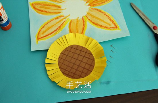 簡(jiǎn)單做向日葵的方法 幼兒園立體向日葵制作 -  rpnrmr.com