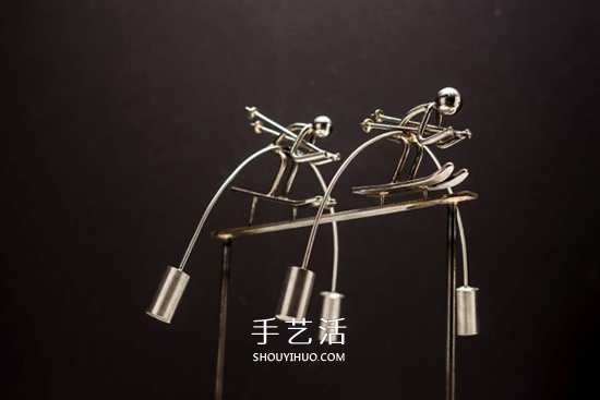 兩端重量不同又如何！他親手打造動(dòng)態(tài)平衡擺件 -  rpnrmr.com
