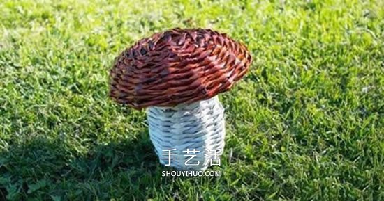 用報紙編織蘑菇的方法圖解 逼真又可愛！ -  rpnrmr.com