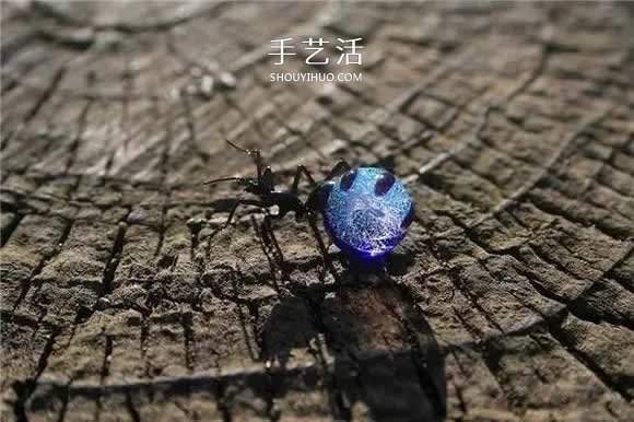 逼真到極致的昆蟲玻璃雕塑 按照一比一還原！ -  rpnrmr.com