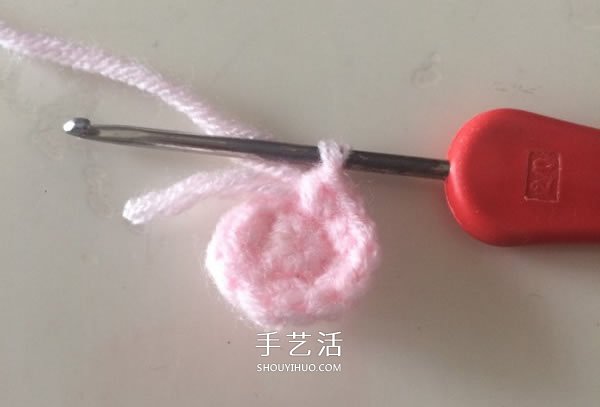 粉嫩鹿頭怎么鉤圖解 鉤織可愛小鹿的方法步驟 -  rpnrmr.com