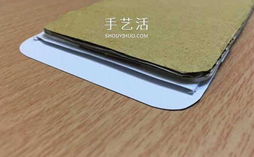 小伙子紙糊iPhone手機(jī)送女友 屏幕還能滑動(dòng)！ -  rpnrmr.com