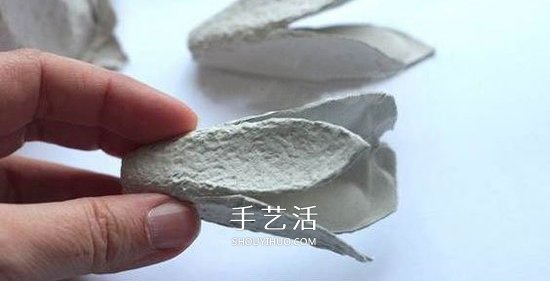 幼兒園手工花環(huán)怎么做 小清新雞蛋托花環(huán)DIY -  rpnrmr.com