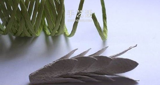 幼兒園手工花環(huán)怎么做 小清新雞蛋托花環(huán)DIY -  rpnrmr.com