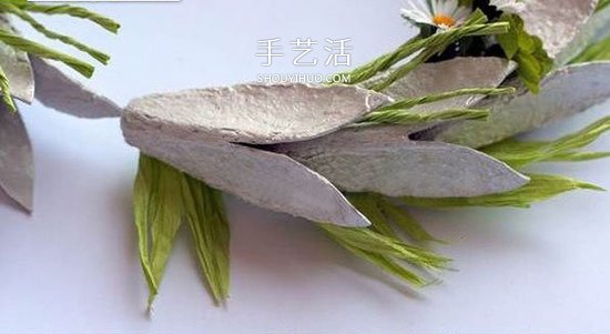幼兒園手工花環(huán)怎么做 小清新雞蛋托花環(huán)DIY -  rpnrmr.com
