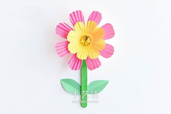 怎么用蛋糕紙做花朵 幼兒手工制作蛋糕紙小花 -  rpnrmr.com