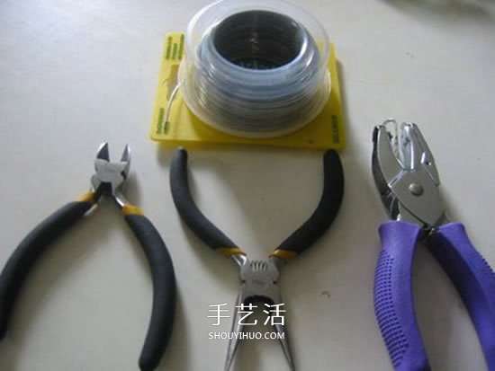 簡(jiǎn)單瓶蓋廢物利用 DIY制作可愛(ài)收納籃的方法 -  rpnrmr.com