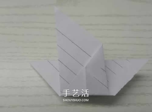 幼兒園手工折紙教程 最簡(jiǎn)單和平鴿的折法圖解 -  rpnrmr.com