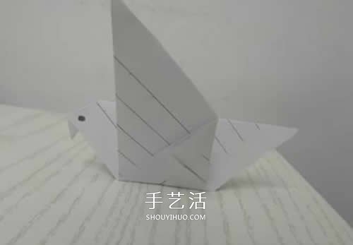 幼兒園手工折紙教程 最簡(jiǎn)單和平鴿的折法圖解 -  rpnrmr.com