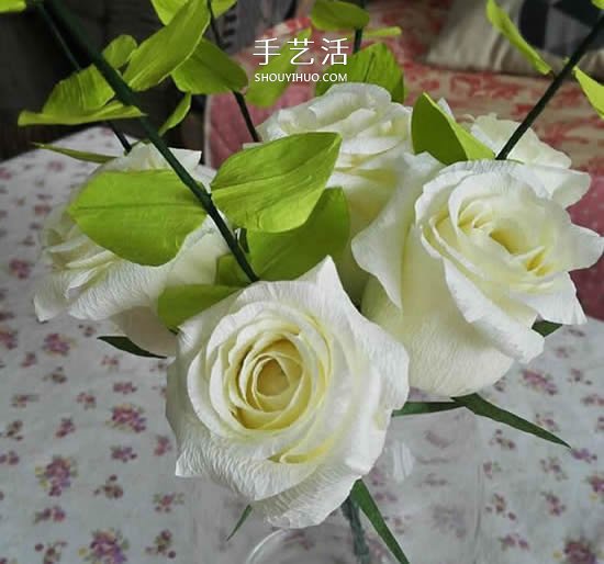 紙?zhí)倜倒寤ㄊ止ぶ谱?用皺紋紙也同樣可以做 -  rpnrmr.com