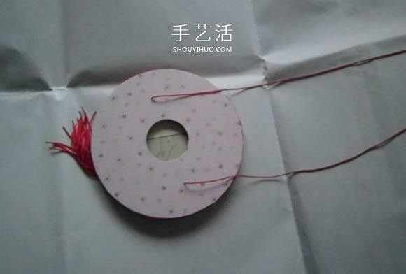 用紙?jiān)趺凑刍魣D解 圓柱形紙宮燈制作方法 -  rpnrmr.com