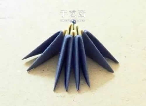 三角插小魚折法圖解 簡單熱帶小魚用三角插做 -  rpnrmr.com
