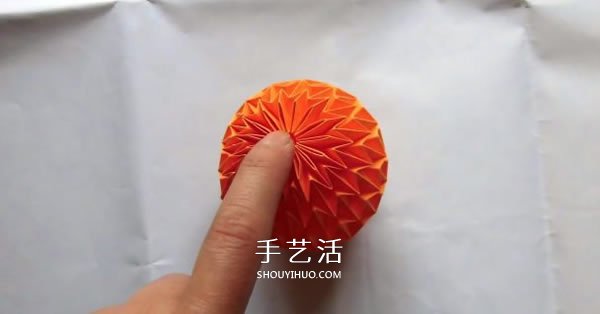 怎么折變形球的方法 彈力變形球的折法圖解 -  rpnrmr.com