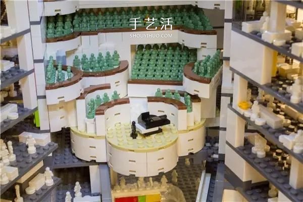 樂高玩出這種境界！上萬(wàn)塊積木搭建的樂高模型 -  rpnrmr.com