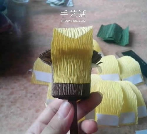 用皺紋紙做向日葵圖解 簡單詳細步驟DIY太陽花 -  rpnrmr.com