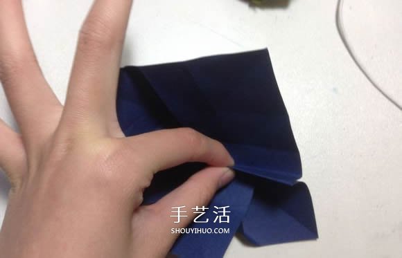 怎么折紙?jiān)录净ǖ姆椒?手工月季花的折法圖解 -  rpnrmr.com