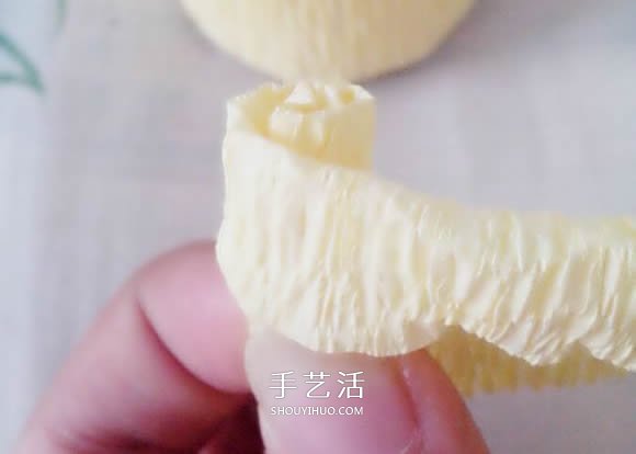 超像蛋糕的花朵！皺紋紙手工制作蛋糕花圖解 -  rpnrmr.com