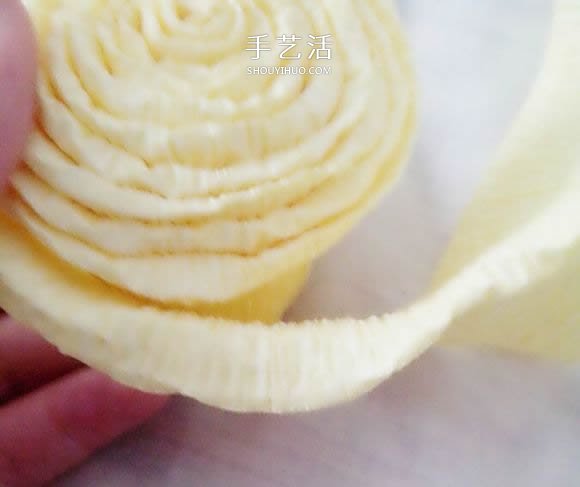 超像蛋糕的花朵！皺紋紙手工制作蛋糕花圖解 -  rpnrmr.com