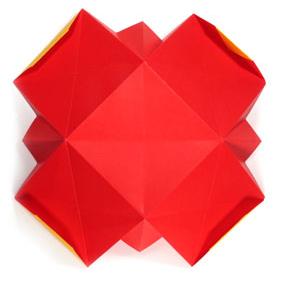 帶愛心紙盒子的折法 有四個(gè)心形收納盒的折法 -  rpnrmr.com