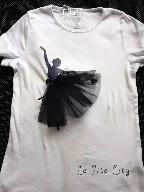 媽媽在女兒衣服上的創(chuàng)意畫 小伙伴們都羨慕！ -  rpnrmr.com