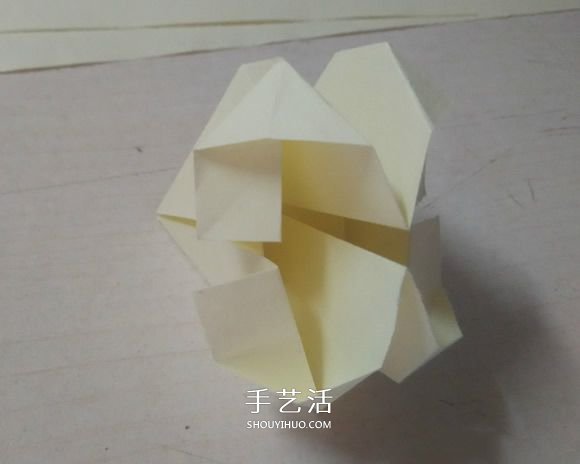 可以隨意翻內(nèi)翻外！變換紙花球折紙方法圖解 -  rpnrmr.com