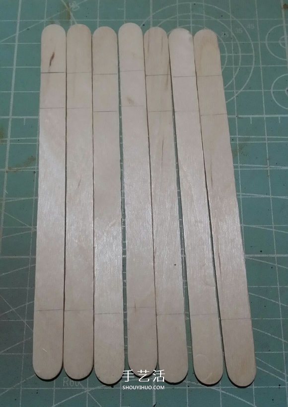 瞅瞅教你做：用細(xì)鐵絲制作漂亮的大樹裝飾品 -  rpnrmr.com