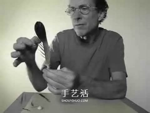 他用鳥毛進行雕刻 百萬人爭相收藏他的作品  -  rpnrmr.com