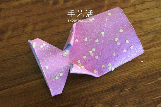 衛(wèi)生紙筒做小魚的方法 簡單幼兒園廢物利用DIY -  rpnrmr.com