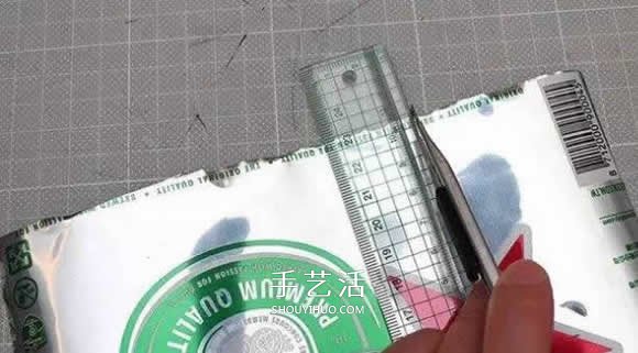 易拉罐怎么做手機(jī)殼 自制男人味十足的手機(jī)殼 -  rpnrmr.com